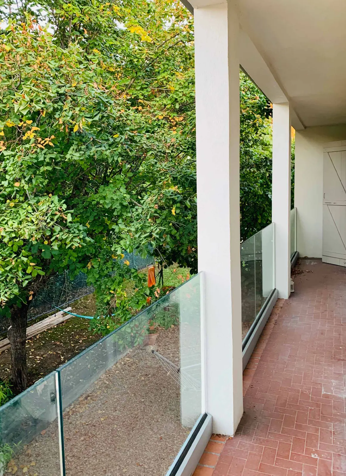 Garde-corps vitré de balcon
